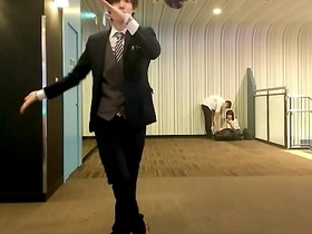 日本のカップルと踊るおじさん gay japan teacher porn