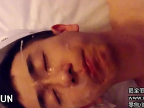 国产 大陆 帅哥 咔咔 2018 年 3P 视频 gay chinese breed porn