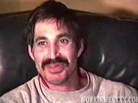 Mature Man Mike Jacks Off gay male porn chinese