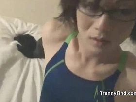 asian crossdresser jerking chinese gay men porn gif